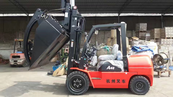 杭州叉車丨你知道如何正確的清洗叉車散熱器嗎？